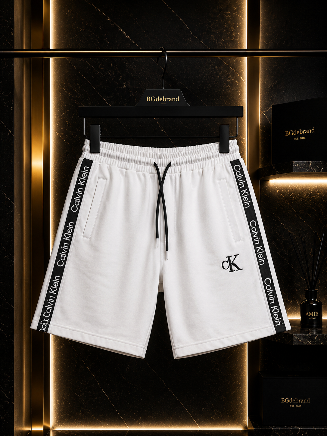 Pantaloni scurți Calvin Klein – White Edition