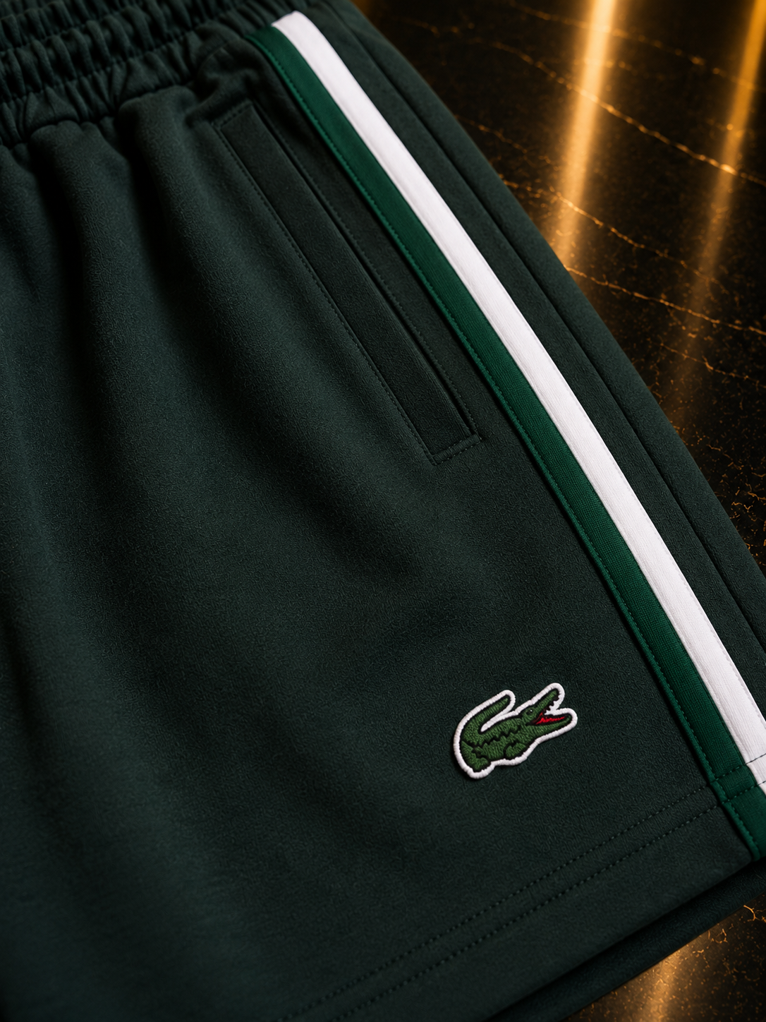 Pantaloni scurți Lacoste – Verde închis