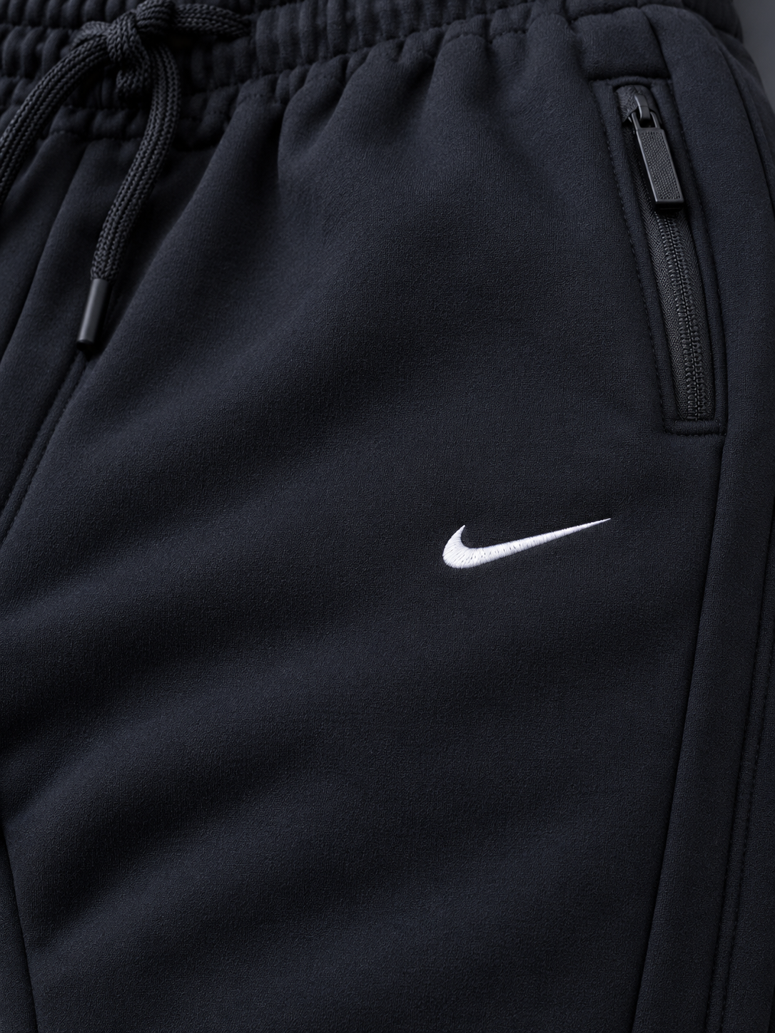 Pantaloni Nike Vătuiti
