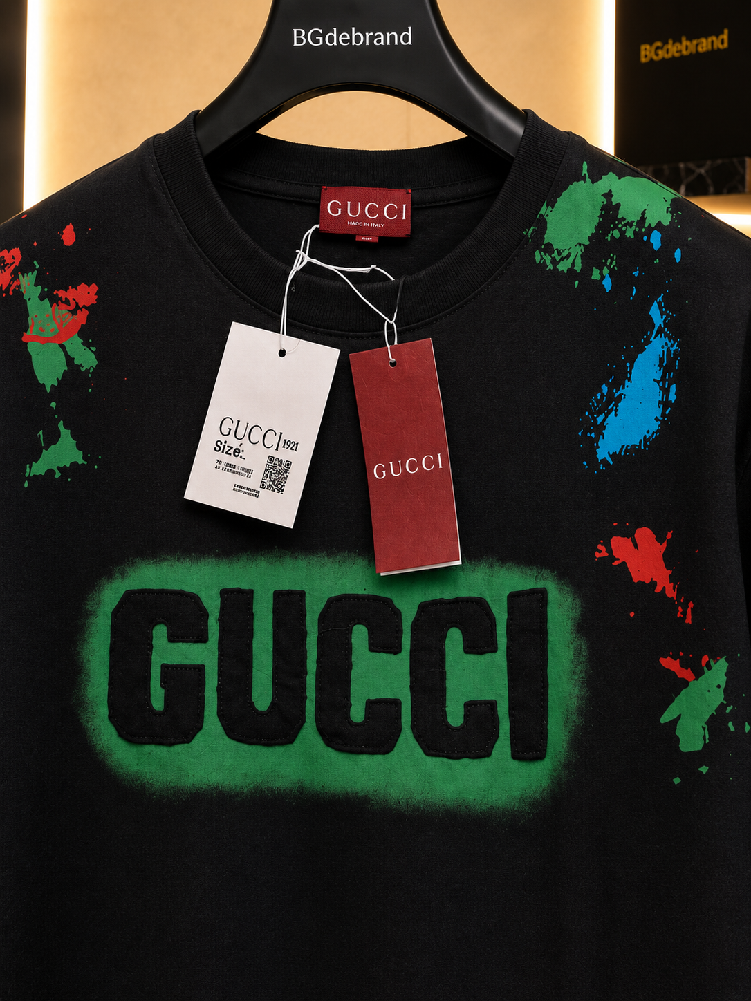 A - Gucci - Black