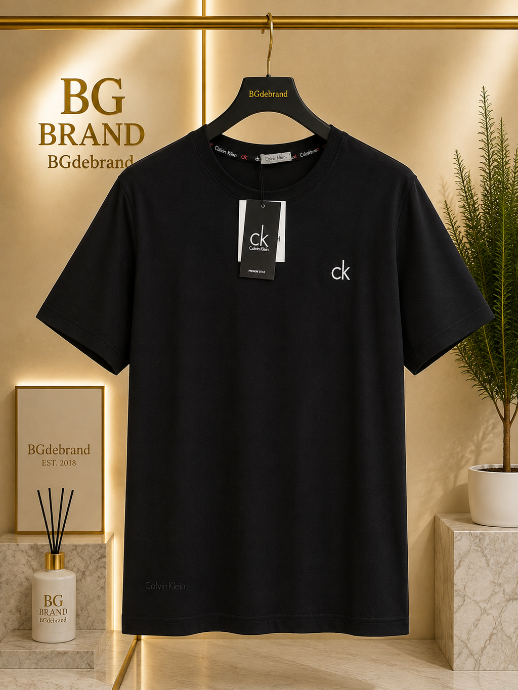 03 - Calvin Klein - siglă mica cusută