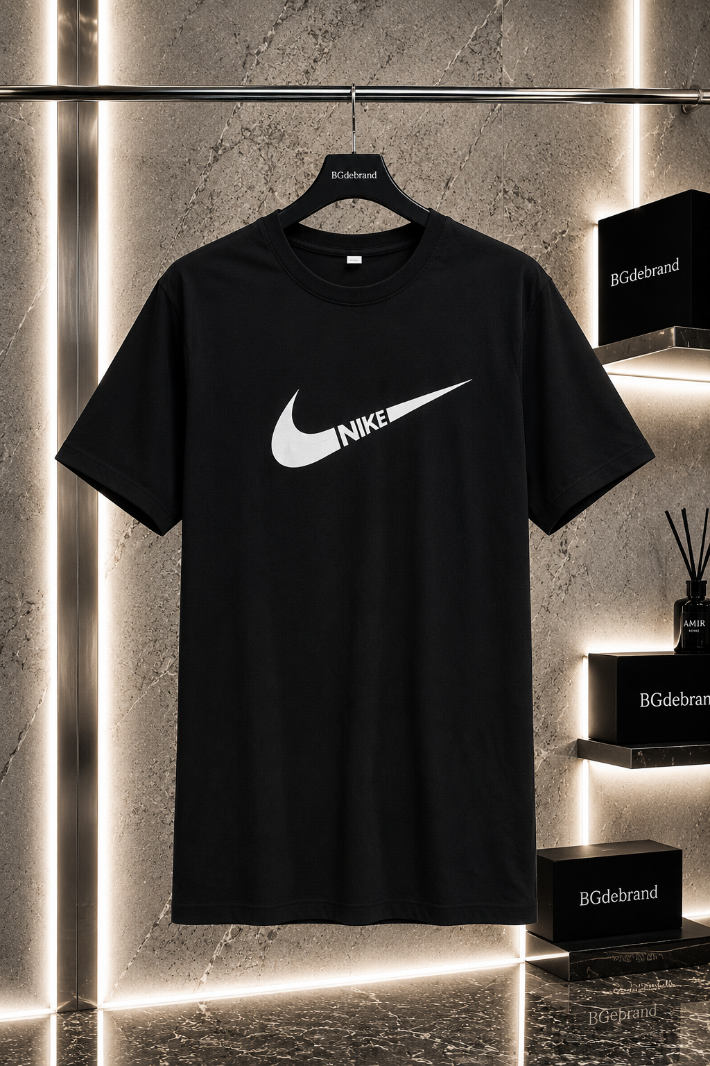 Nike - Black T-Shirt