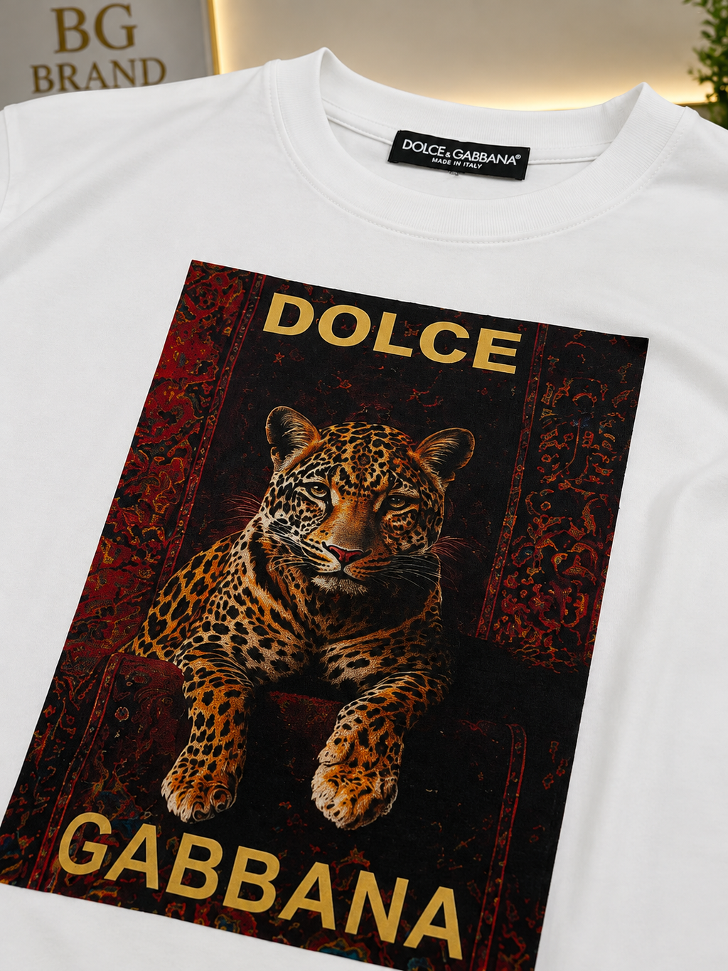09 - Dolce Gabana White