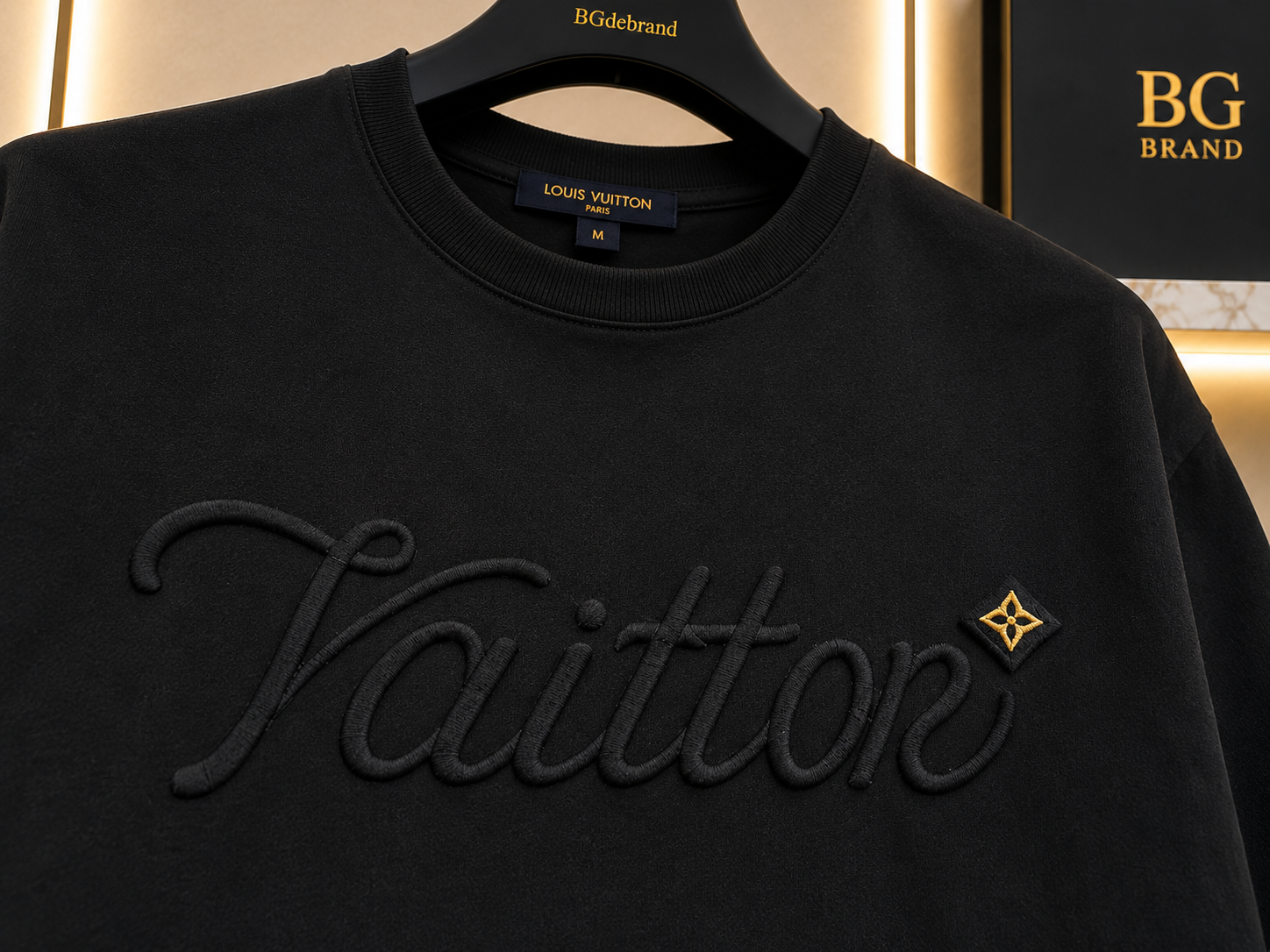 02 - Louis Vuitton - Black