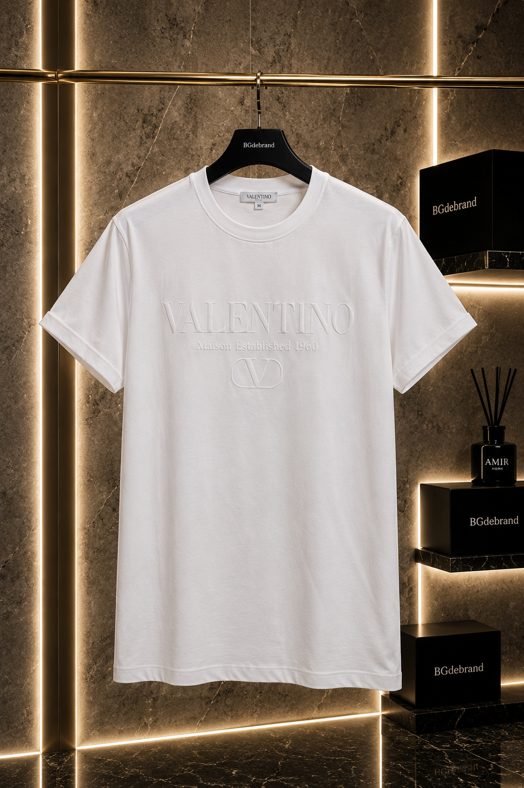 Valentino White – logo frontal