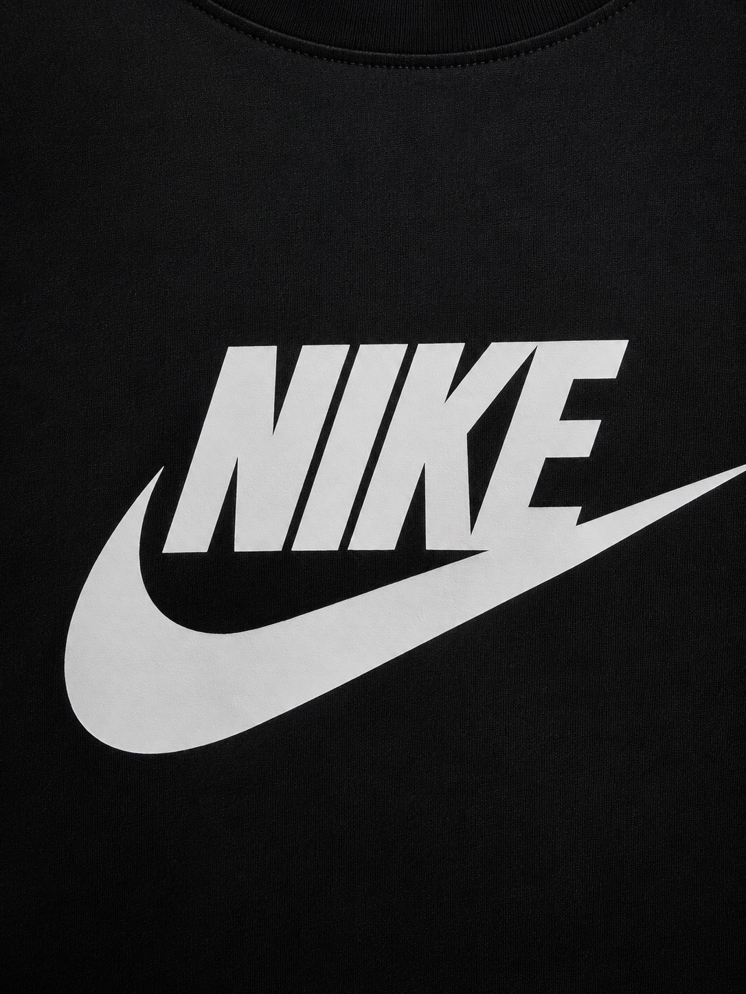 A - T-shirt Nike - black