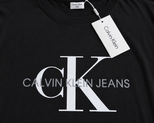 A - Calvin Klein Jeans - Black