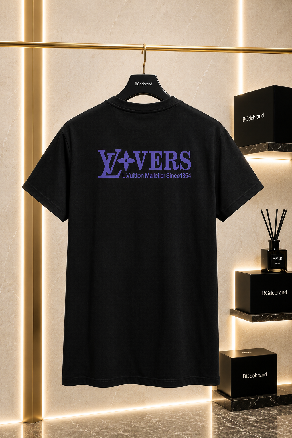 A - Louis Vuitton - Black
