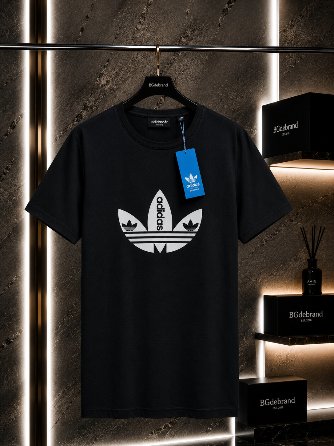 Adidas - black