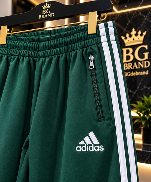 001 - Pantaloni Adidas - Green