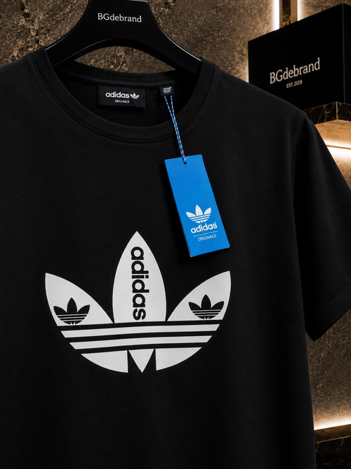 Adidas - black