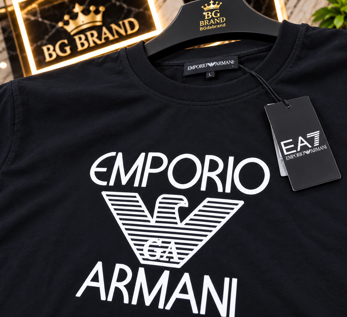 Emporio Armani - Black
